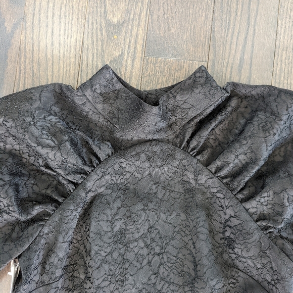 BNWT Aritiza Sangria Dress - Picture 10 of 14